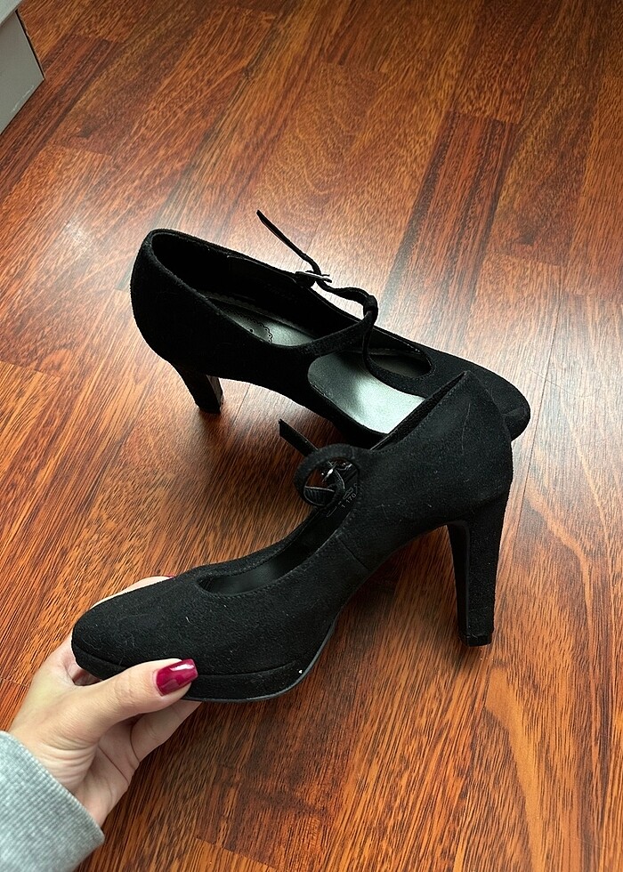 Topuklu ayakkabı - Görsel 2