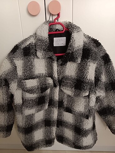 Zara mont