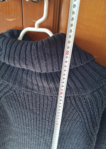 siyahi Boğazlı Triko Kadın Kazak - Görsel 2