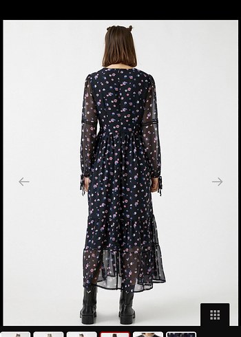 Uzun Siyah Desenli V Yaka Elbise - Görsel 3