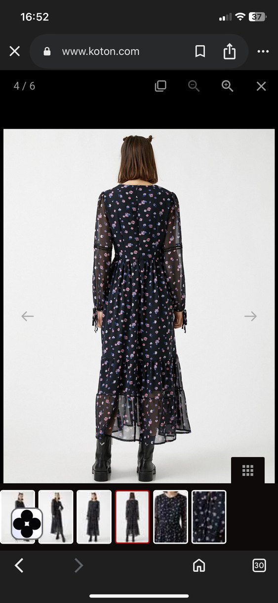 Uzun Siyah Desenli V Yaka Elbise - Görsel 3