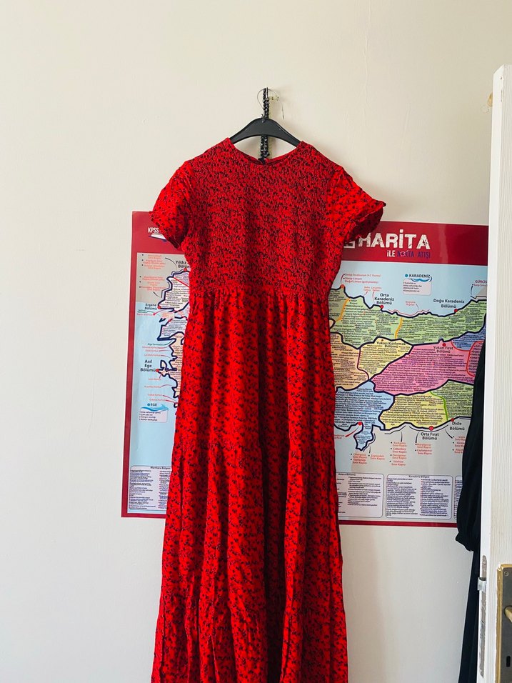 Kırmızı uzun elbise - Görsel 2