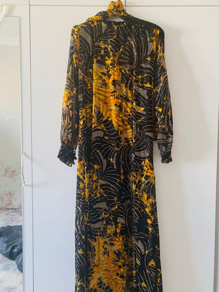 Sarı Siyah Pilili Uzun Bohem Elbise - Görsel 3