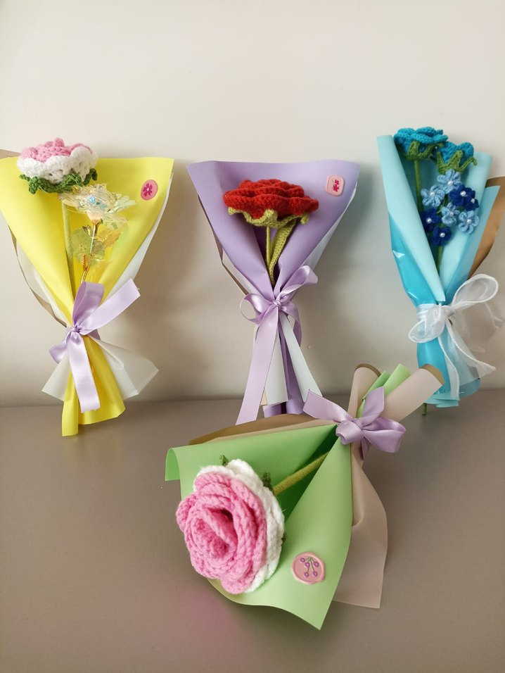 Renkli Örgü Çiçek Buketleri Hediyelik - Görsel 4