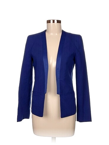 Mango Blazer %70 İndirimli.