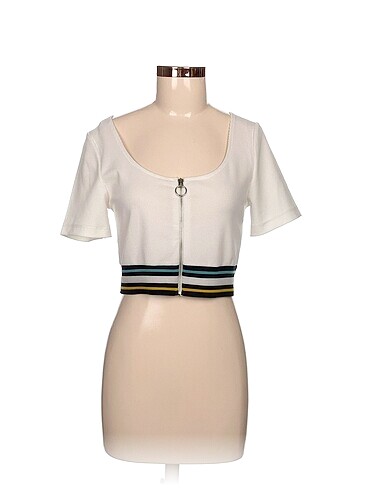 Zara Bluz %70 İndirimli.