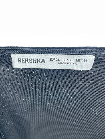 xs Beden siyah Renk Bershka Kısa Elbise %70 İndirimli.