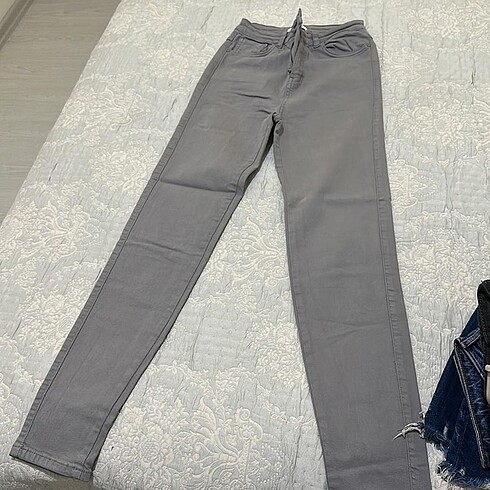 Twist jean