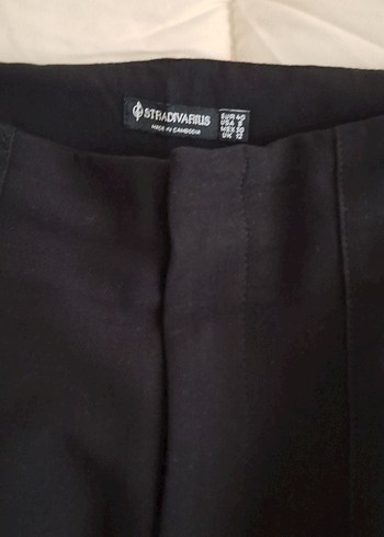 Stradivarius siyah kadin 40 beden kumas pantolon - Görsel 3