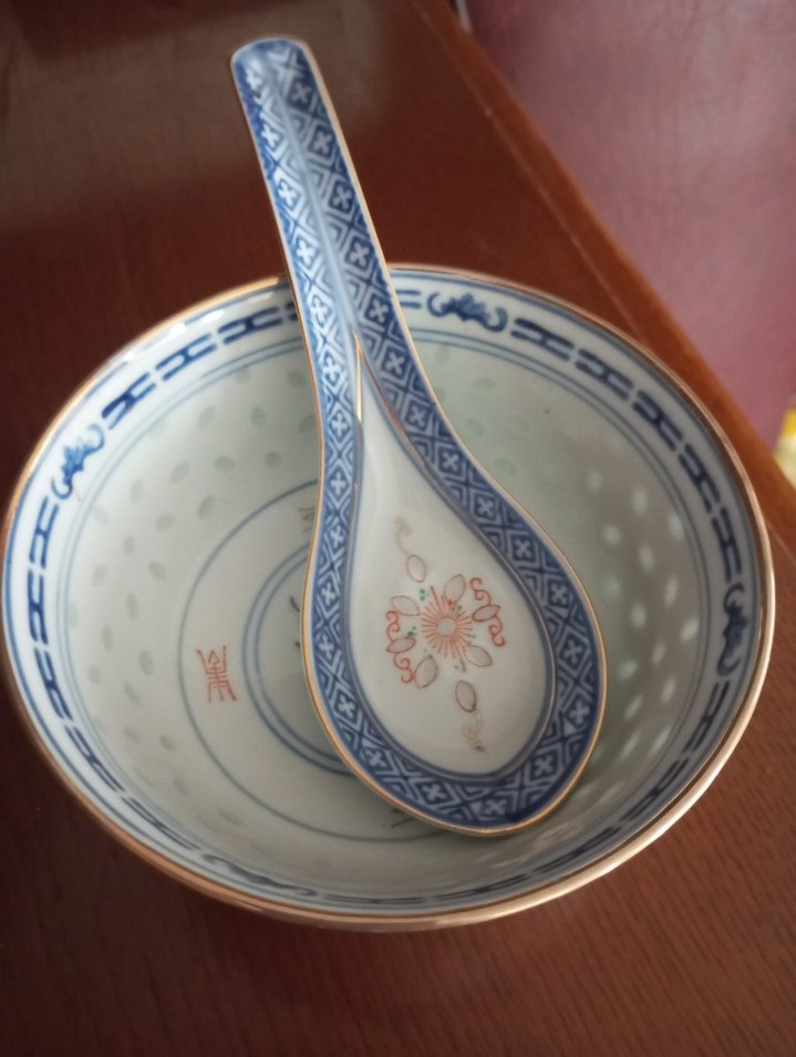 İşlemeli Mavi Seramik Kase ve Kaşık Seti - Görsel 2