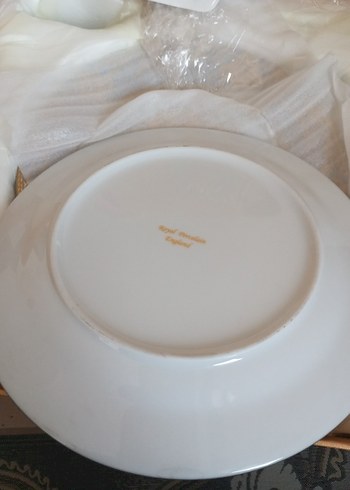 Altın işlemeli gri porselen tabak seti - Görsel 2