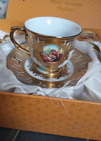 Parlak Altın Desenli Modern Klasik Tabak - Görsel 3