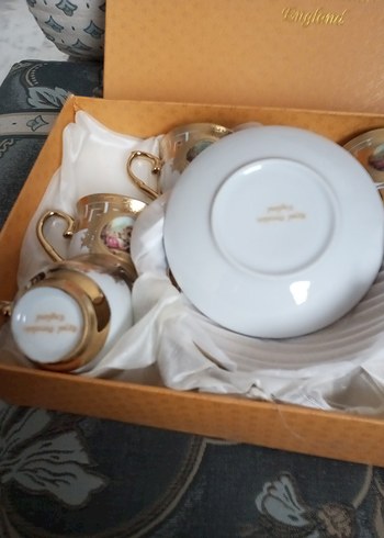 Parlak Altın Desenli Modern Klasik Tabak - Görsel 4