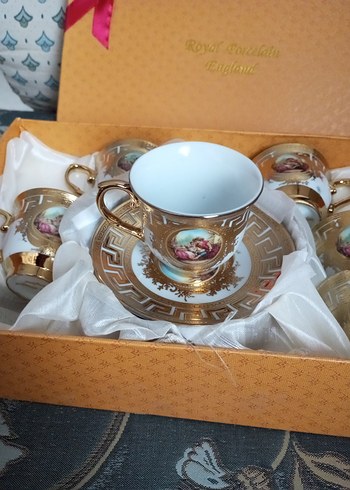 Parlak Altın Desenli Modern Klasik Tabak - Görsel 2