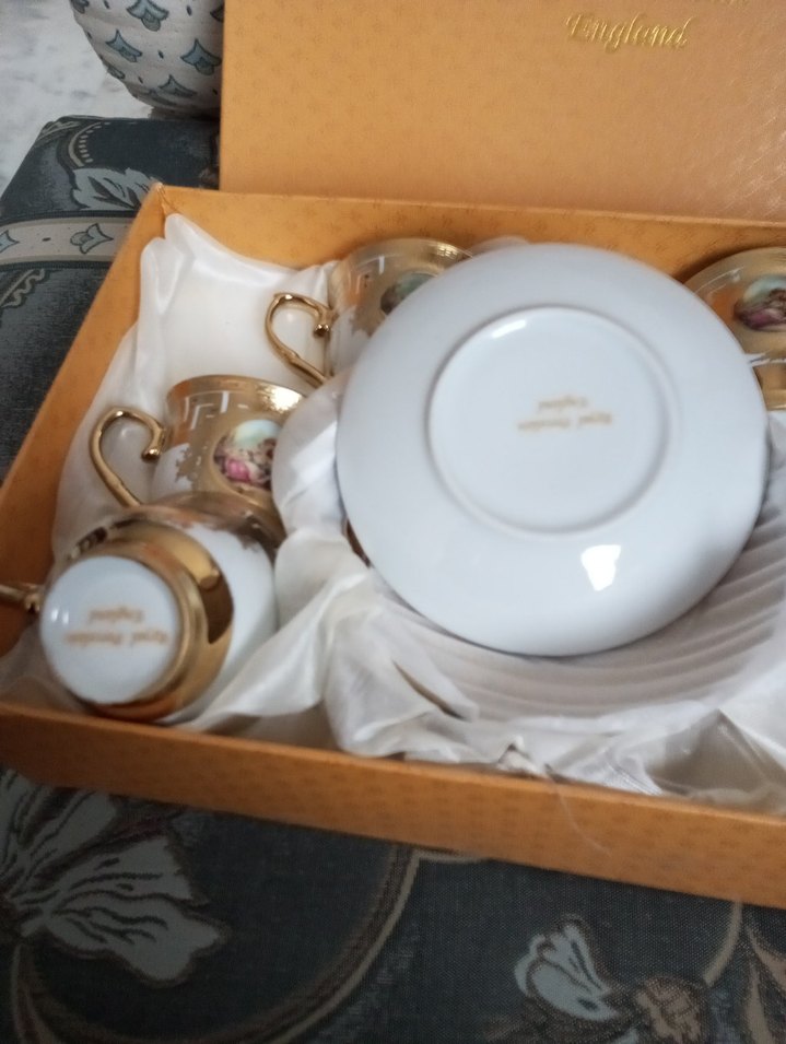 Parlak Altın Desenli Modern Klasik Tabak - Görsel 4