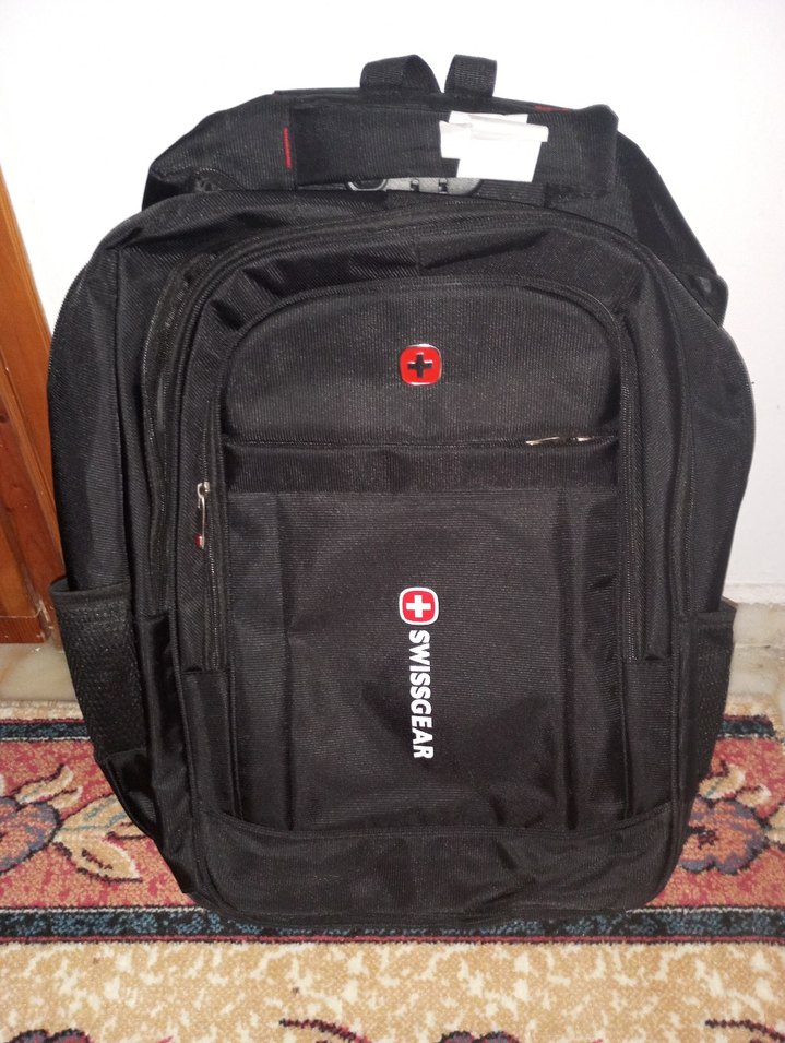 Tokalı Siyah Erkek Sırt Çantası - Görsel 4