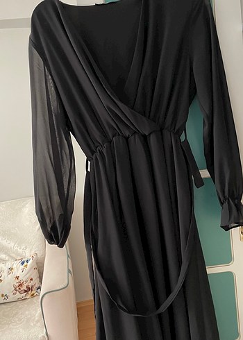 Uzun Siyah V Yakalı Kadın Elbise - Görsel 2