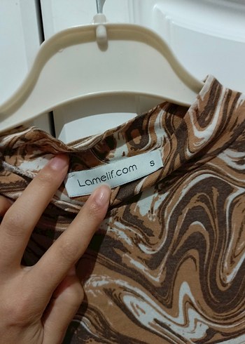 Kahverengi Batik Desenli Uzun Kollu Bluz - Görsel 2