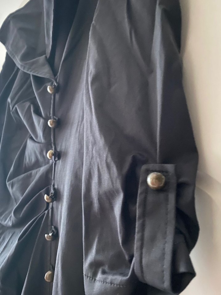 Adil ışık Düğmeli Siyah midi elbise - Görsel 3