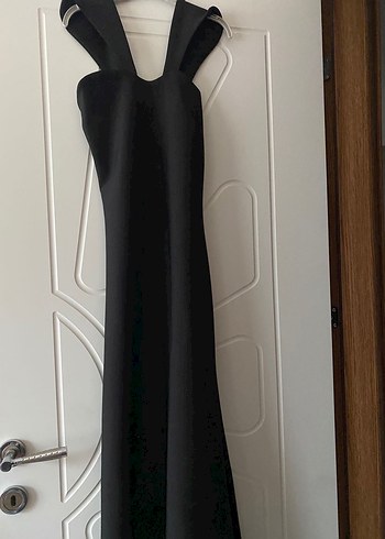 Siyah V Yakalı Drapeli Uzun Abiye Elbise - Görsel 2