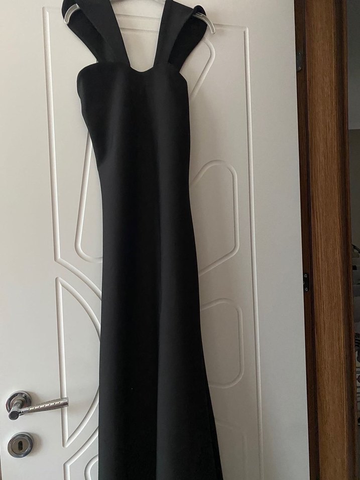 Siyah V Yakalı Drapeli Uzun Abiye Elbise - Görsel 2