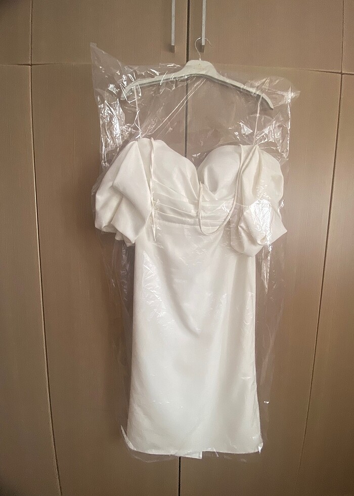 Beyaz balon kol abiye Söz/Nişan elbisesi - Görsel 2