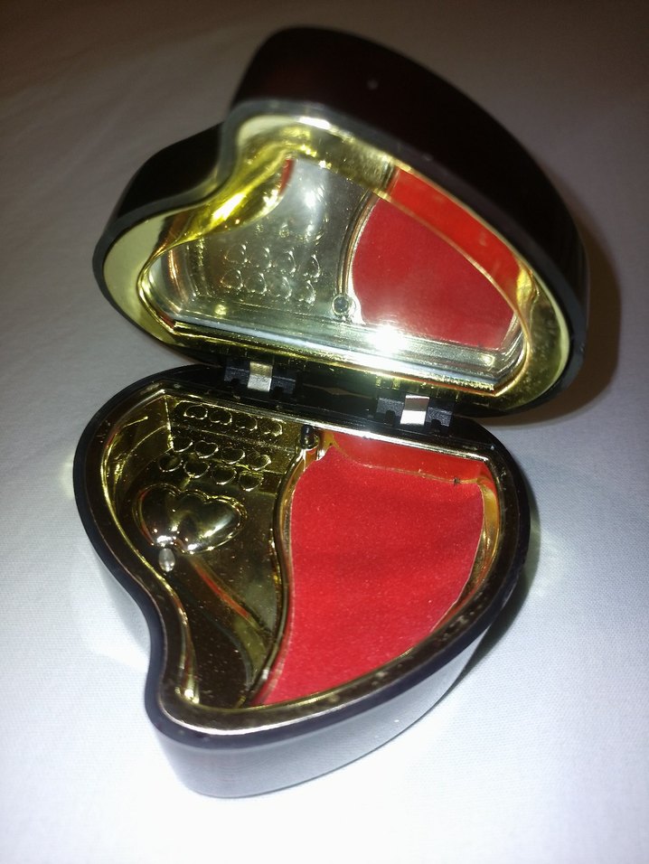 vintage gül şeklinde mücevher kutusu - Görsel 4