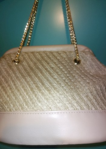 Bej Zincir Detaylı Kadın Çantası - Görsel 3