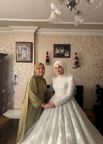 Uzun Kollu Haki Düğün Elbisesi - Görsel 2