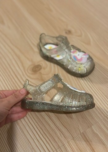 İgor 22 numaraGri Unicorn Detaylı Kız Çocuk Sandalet - Görsel 3