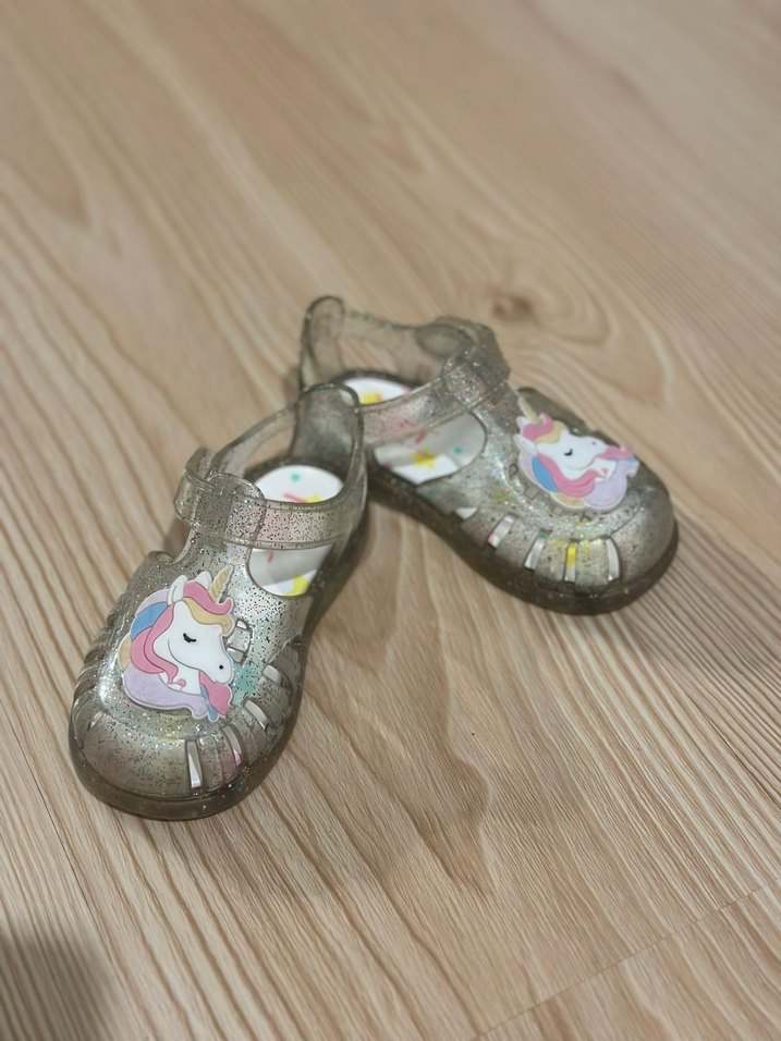 İgor 22 numaraGri Unicorn Detaylı Kız Çocuk Sandalet - Görsel 2