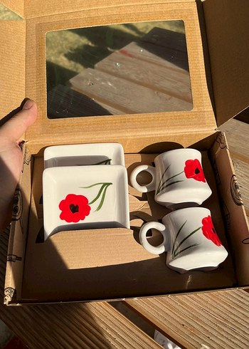 Kiraz Desenli Beyaz Fincan ve Tabağı - Görsel 9