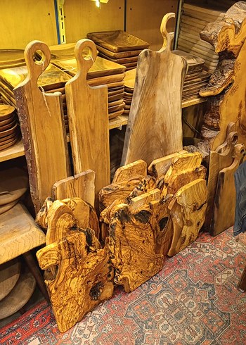 Altın Parlak Ahşap Kesme ve Sunum Tahtaları dm05342216873 - Görsel 2