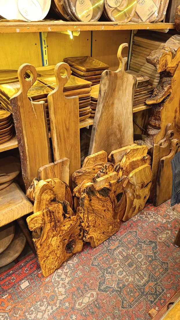 Altın Parlak Ahşap Kesme ve Sunum Tahtaları dm05342216873 - Görsel 2