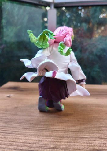 Beden Renk Demon Slayer Mitsuri Kanroji Banpresto Figür