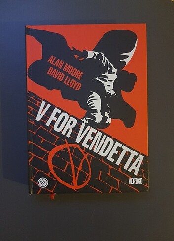 V For Vendetta Özel Edisyon Hardcover