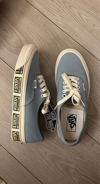 Vans Authentic Light Blue