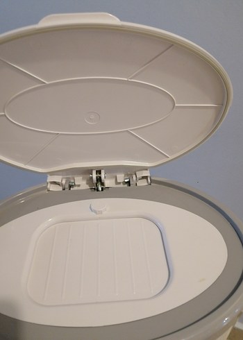 Bebek Bezi Kutusu Pedallı Beyaz - Görsel 2