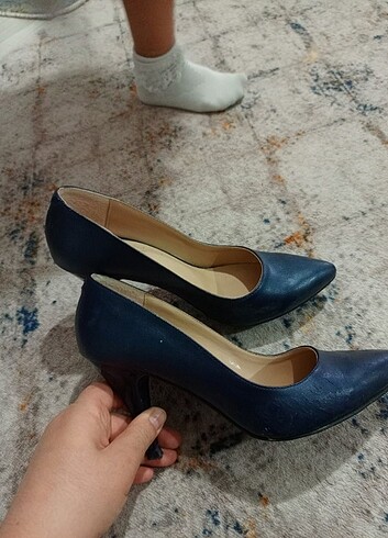 40 Beden Stiletto 