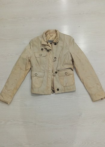 Bej rengi vintage deri ceket