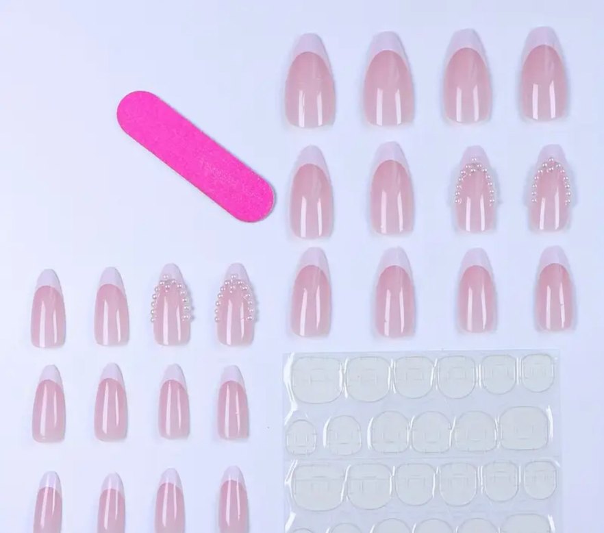 Badem takma tırnak fransız ve süpriz takı - Görsel 4