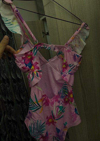 Pembe Fırfırlı Bağlamalı Mayo - Görsel 3