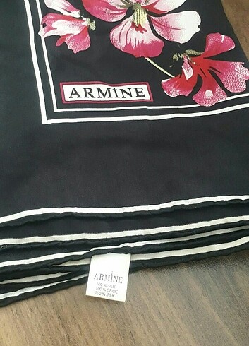 Armine Armine eşarp