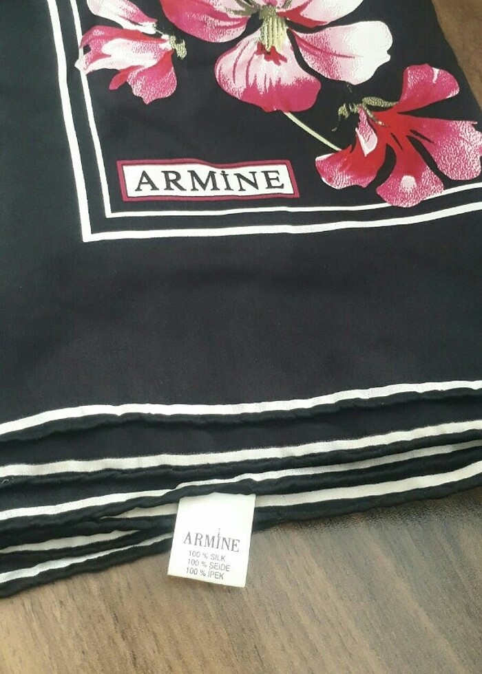 Armine eşarp - Görsel 2