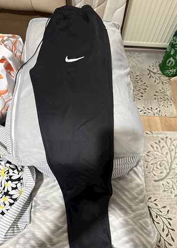 Nike Siyah Fermuarlı Erkek Eşofman Altı - Görsel 4