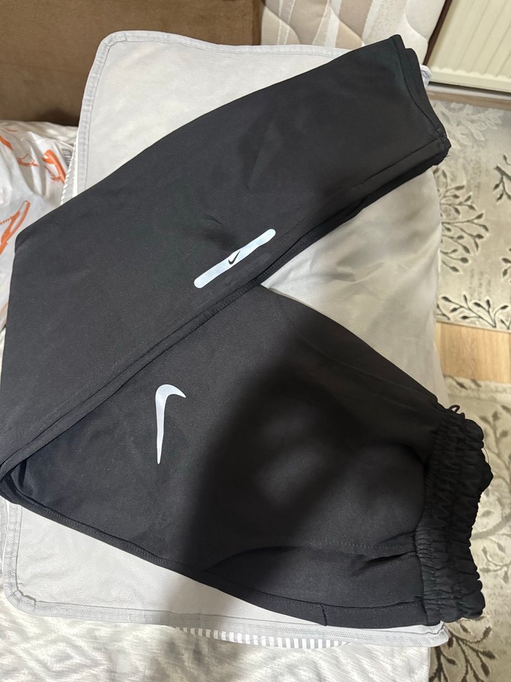 Nike Siyah Fermuarlı Erkek Eşofman Altı - Görsel 2