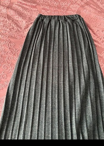 Zara Koyu Yeşil Uzun Pilili Kadın alt üst takım