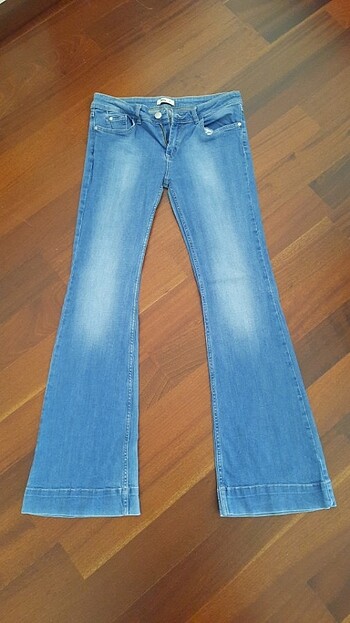 İspanyol paça kot pantalon