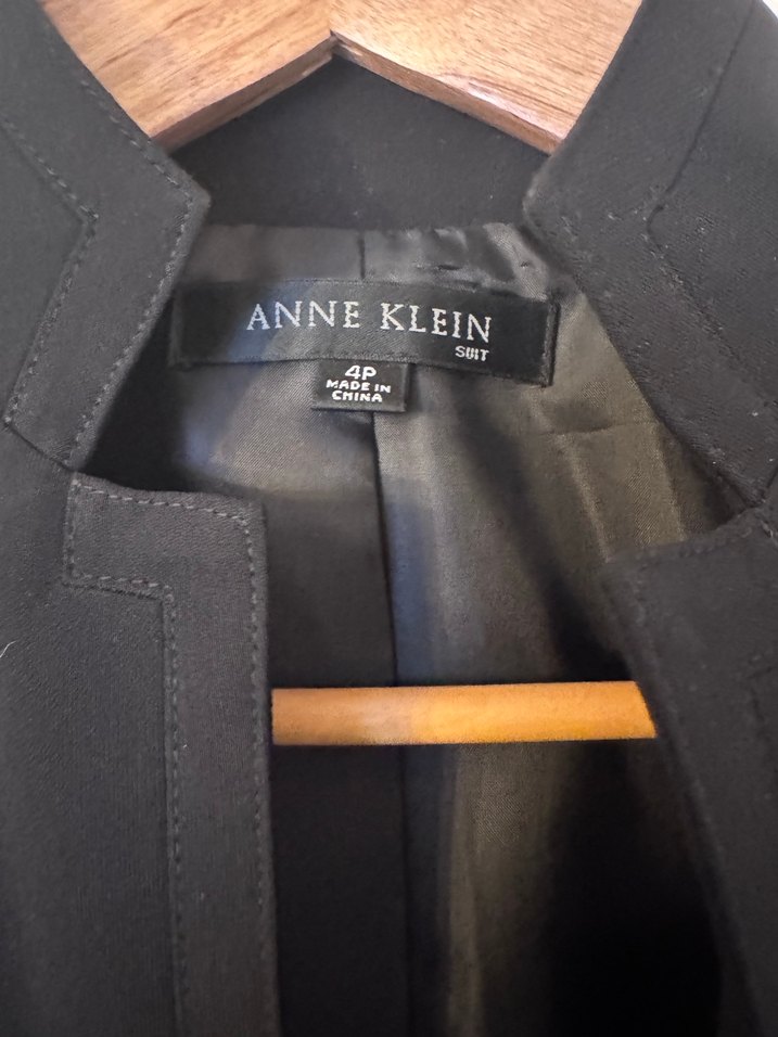 Siyah Kadın Kısa Blazer Ceket - Görsel 2