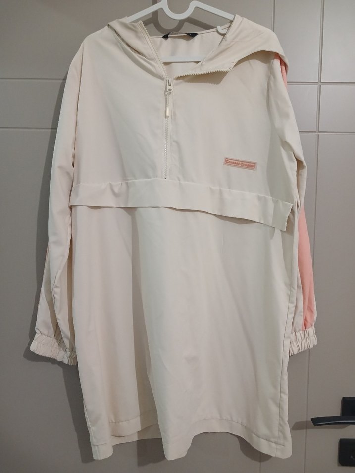 Kadın Beyaz Midi Kapüşonlu Yağmurluk - Görsel 2